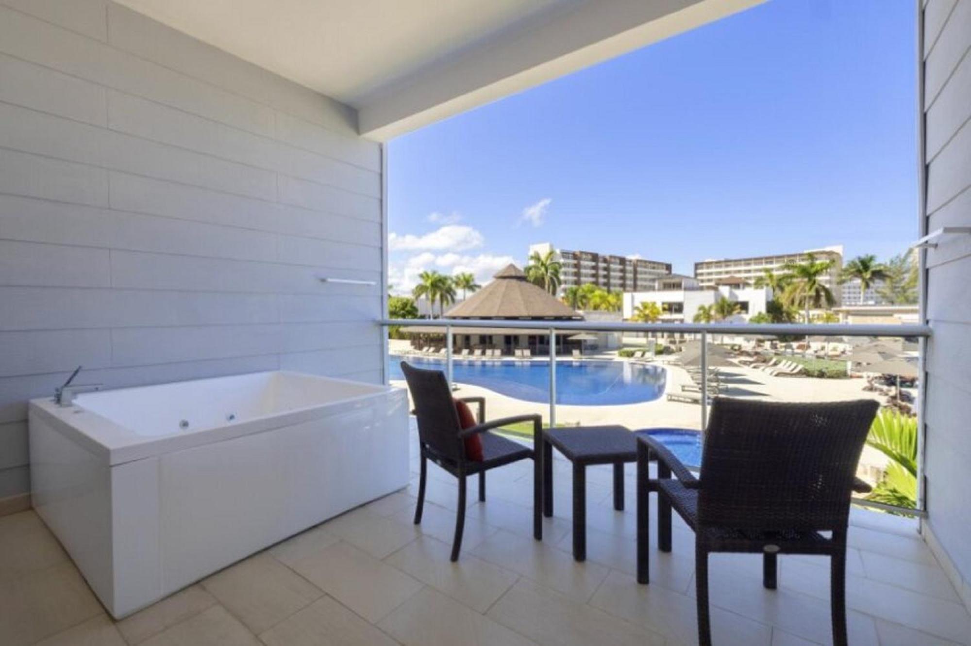 Hideaway At Royalton Blue Waters, An Autograph Collection All-Inclusive Resort - Adults Only Falmouth Exterior photo