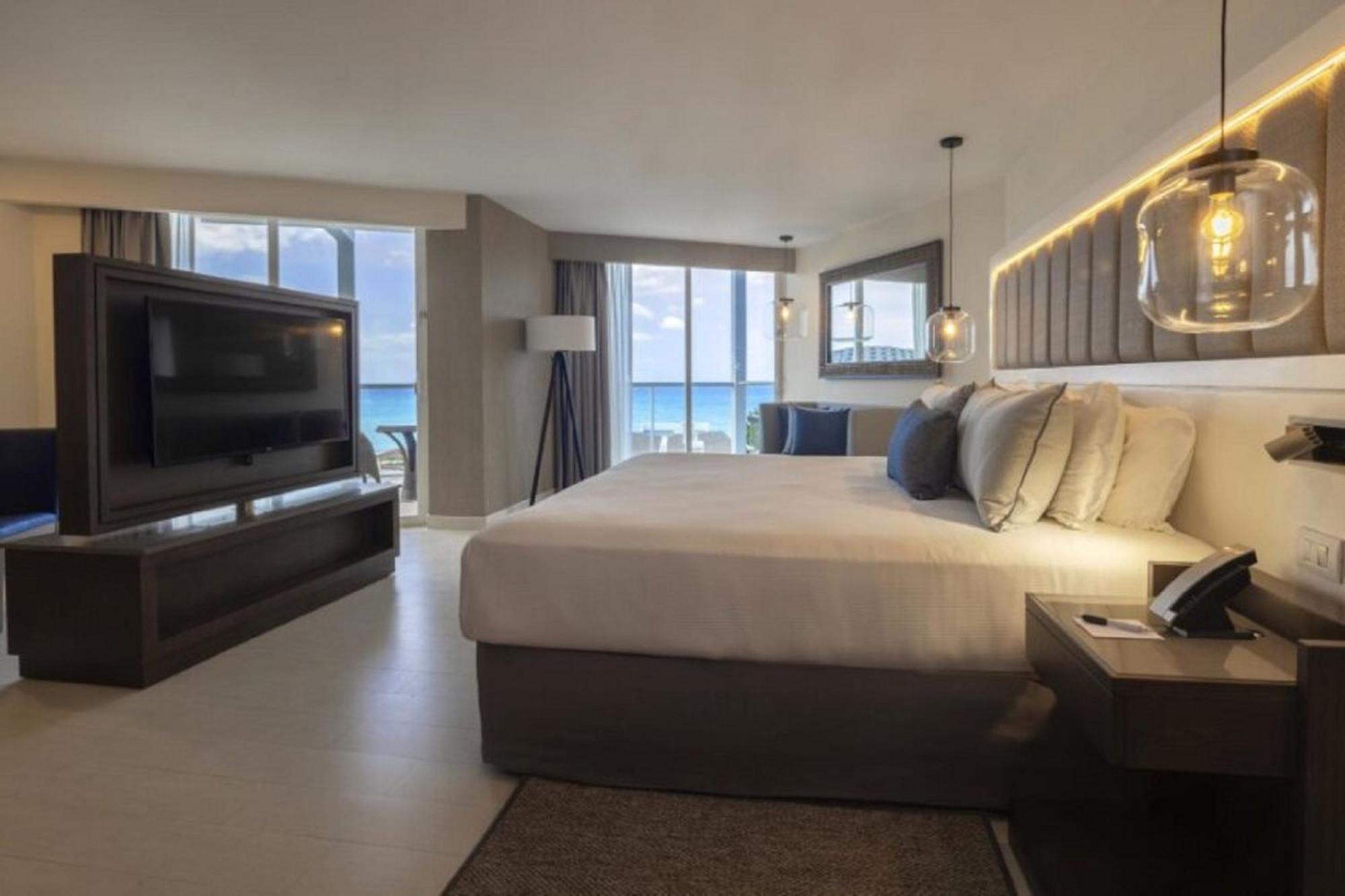 Hideaway At Royalton Blue Waters, An Autograph Collection All-Inclusive Resort - Adults Only Falmouth Exterior photo